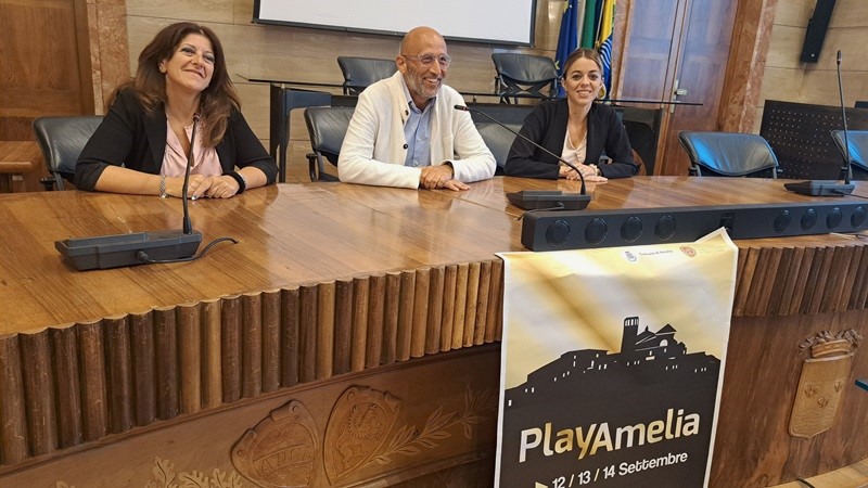 immagine notizia (ptn) Amelia, presentato in Provincia “Play Amelia”: tre giorni di sport, inclusione e partecipazione con calcio, volley e boxe